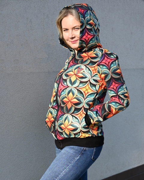 Bluza, której nie ma drugiej – Mozaika Natury