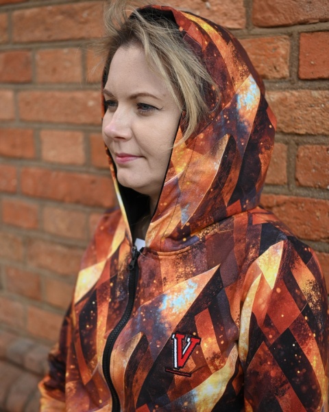 Bluza, której nie ma drugiej – Płomień Miasta