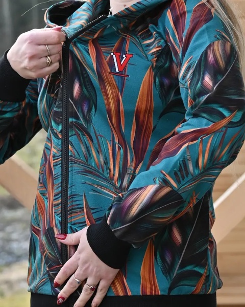 Bluza, której nie ma drugiej – Tropikalna Cisza